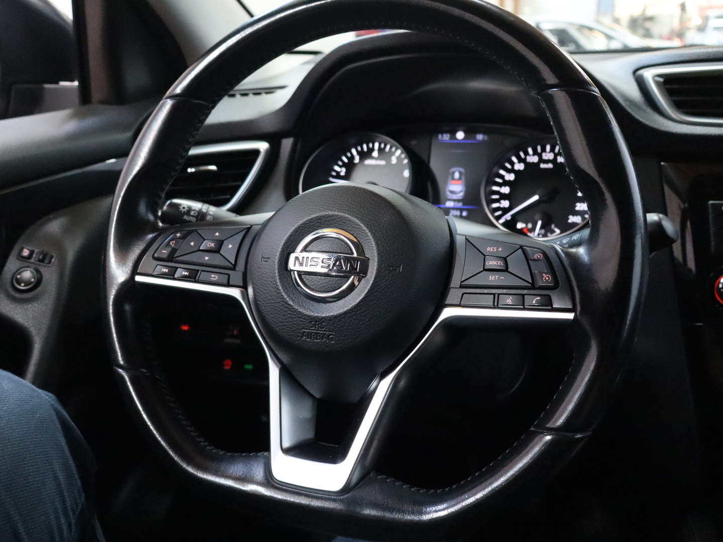 NISSAN QASHQAI 2020