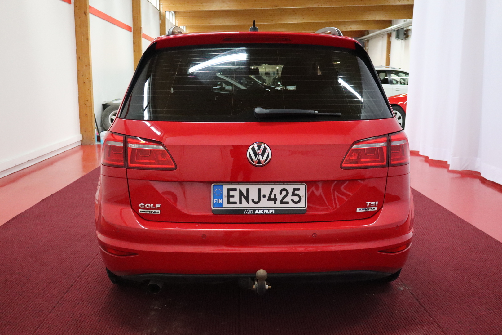 VOLKSWAGEN Golf Sportsvan 2014