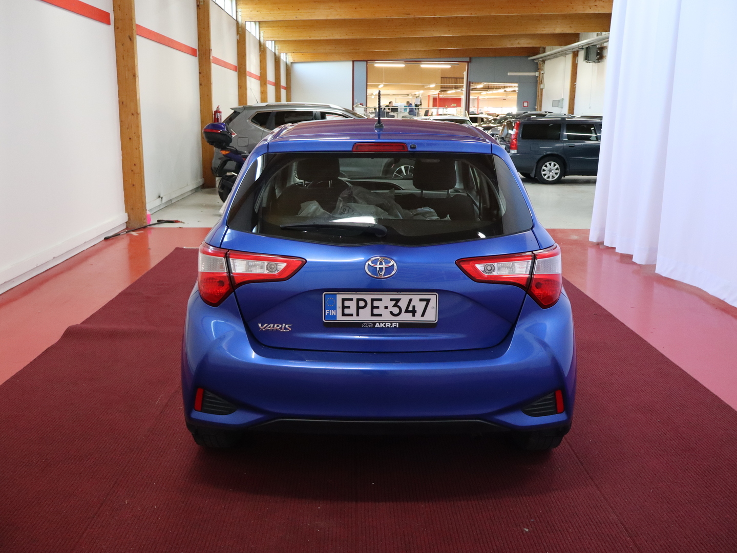 TOYOTA Yaris 2018