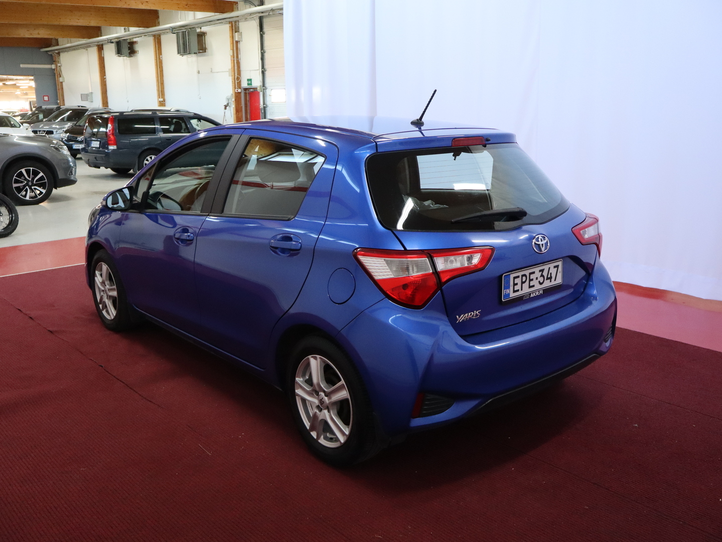 TOYOTA Yaris 2018