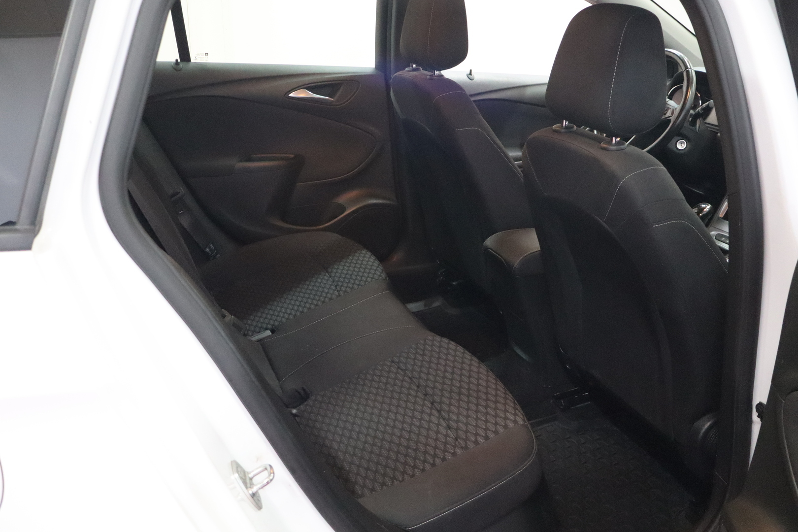 OPEL Astra 9