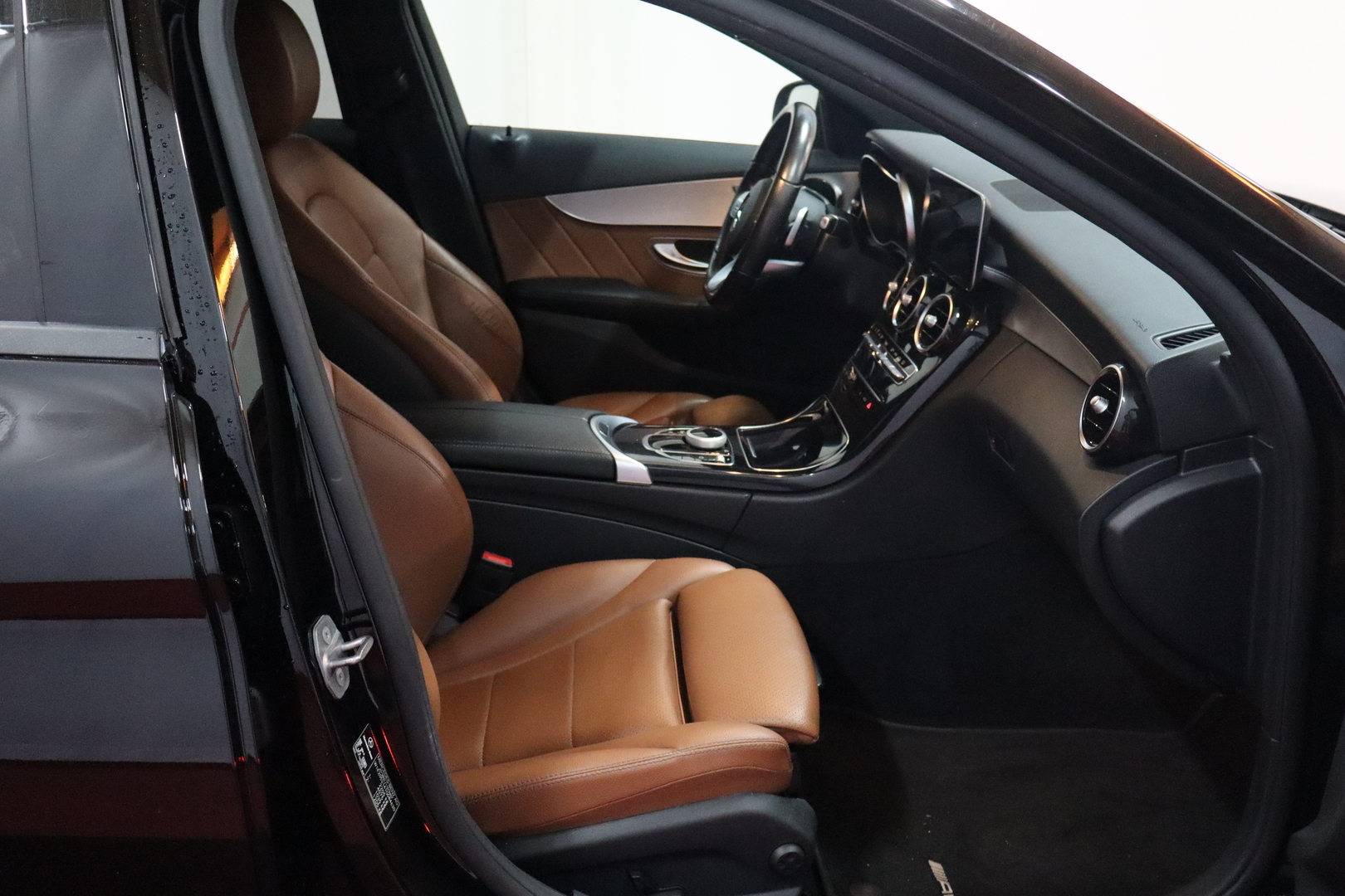 MERCEDES-BENZ C 2021