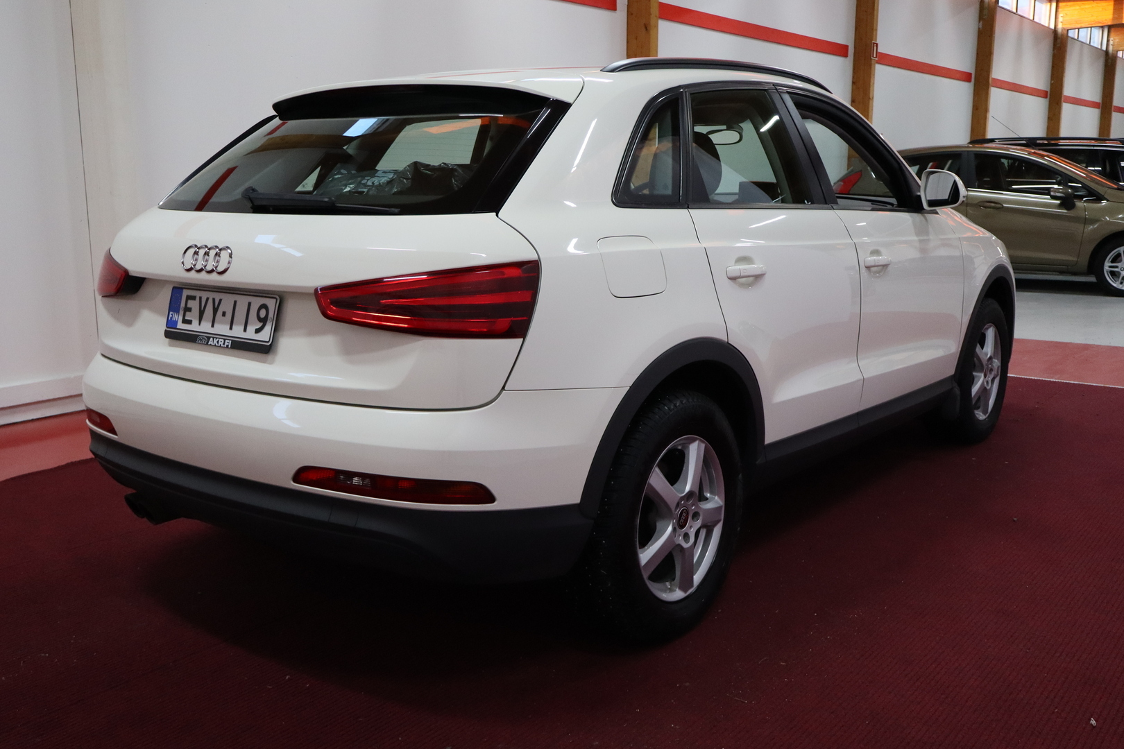 AUDI Q3 2012