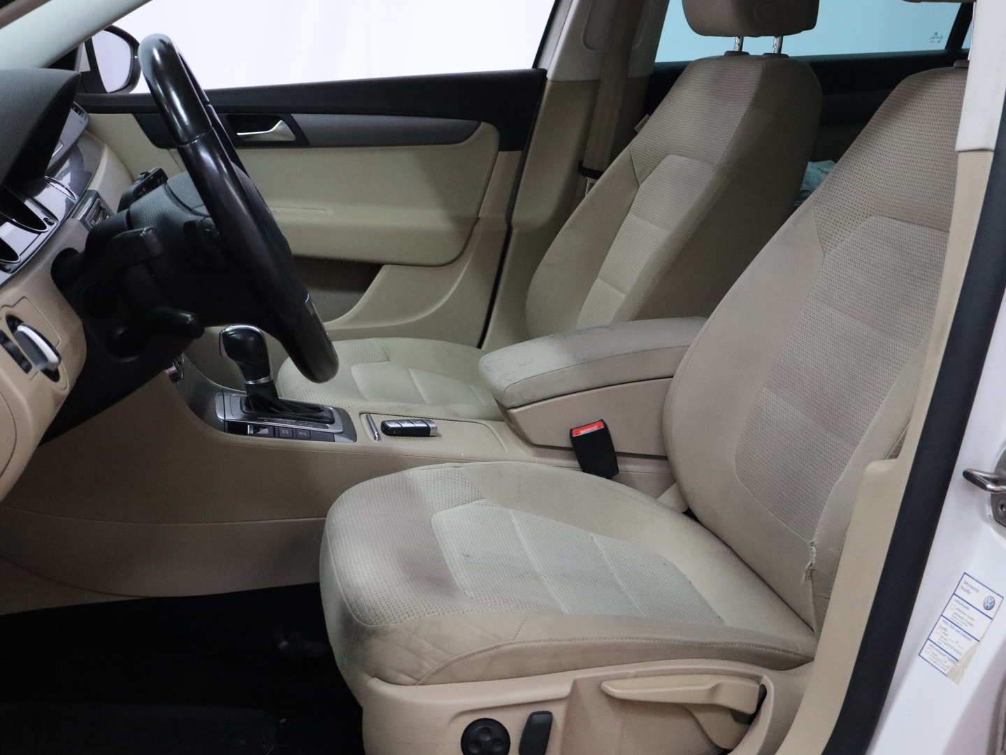 VOLKSWAGEN Passat 2012