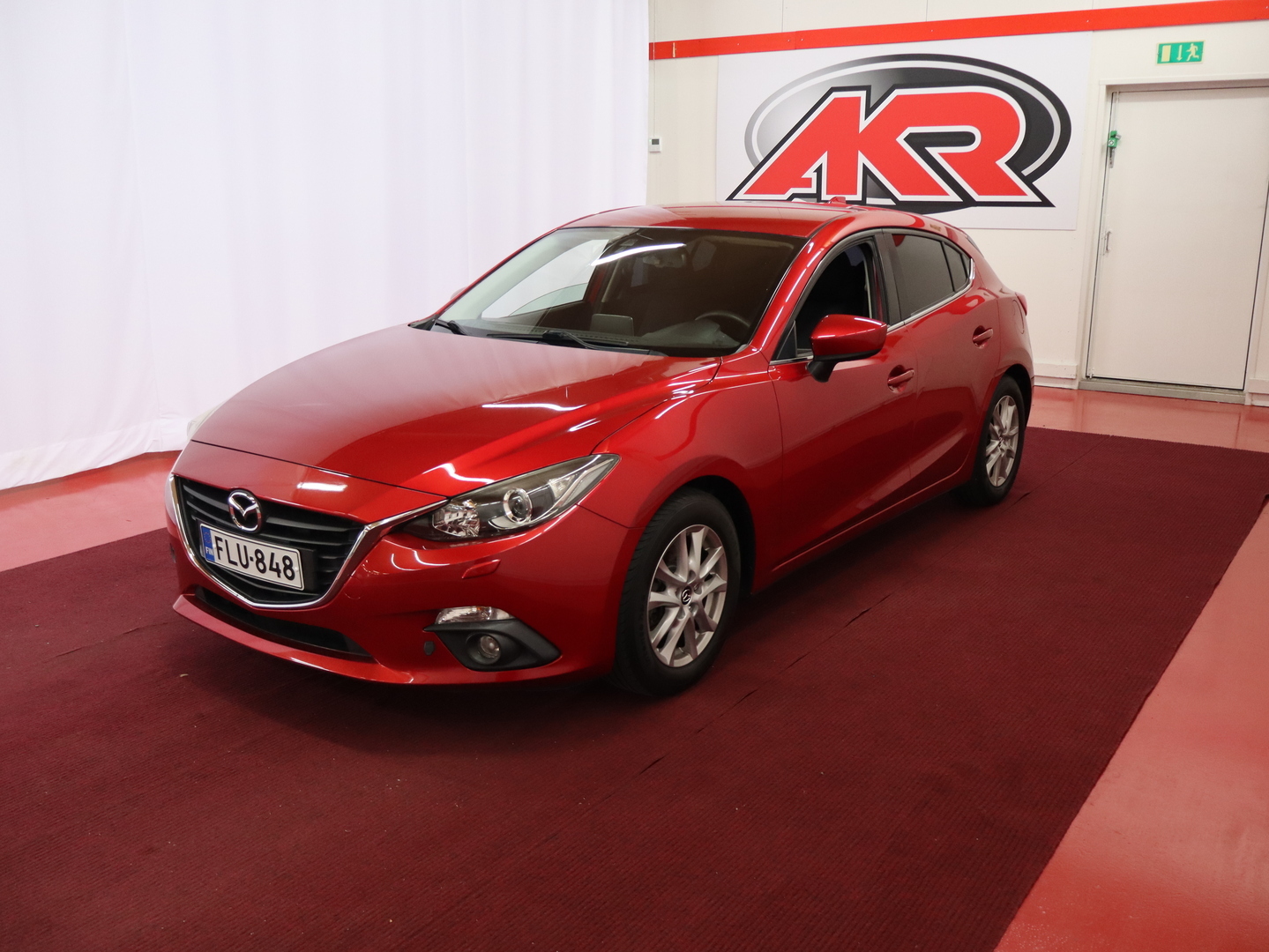 MAZDA MAZDA3 2015