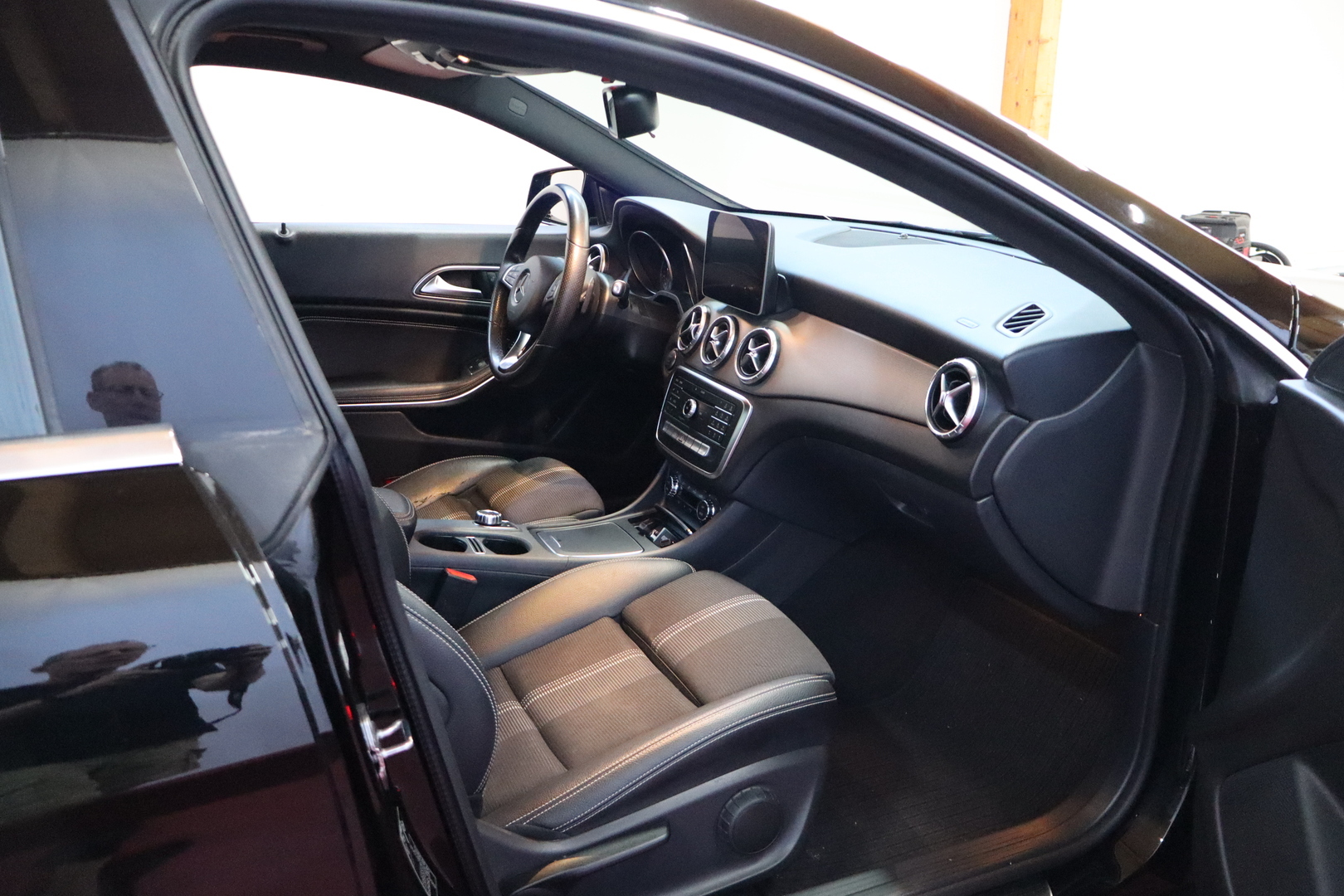 MERCEDES-BENZ CLA 2019