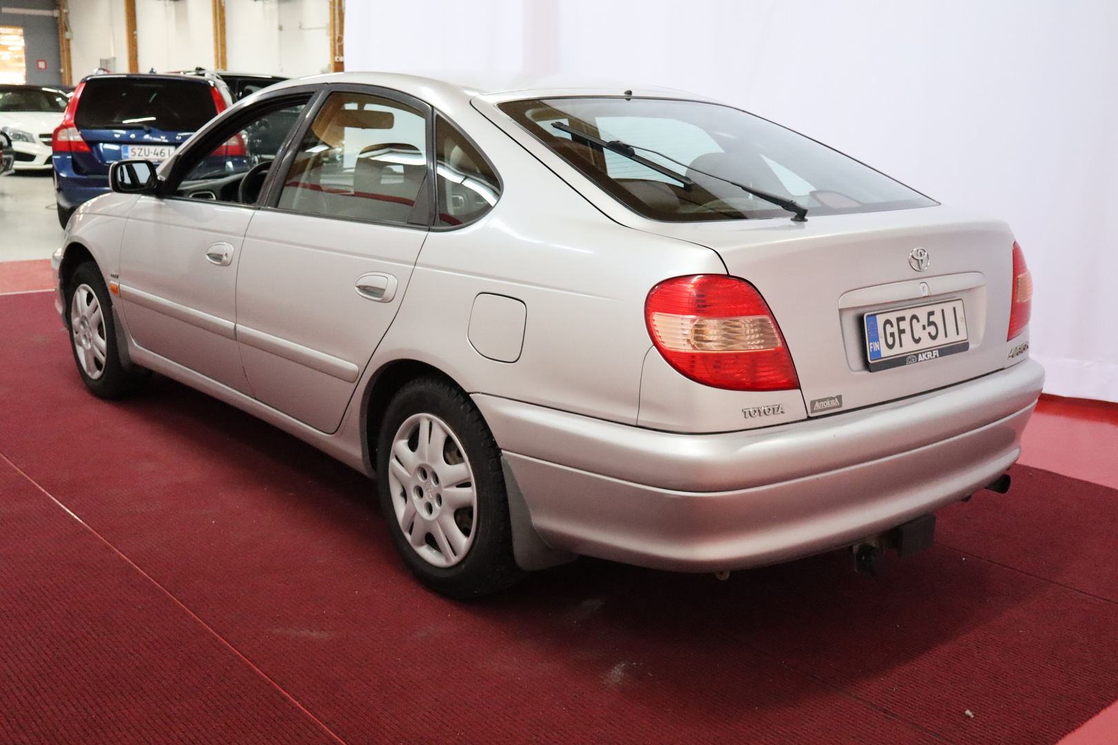 TOYOTA Avensis 2002