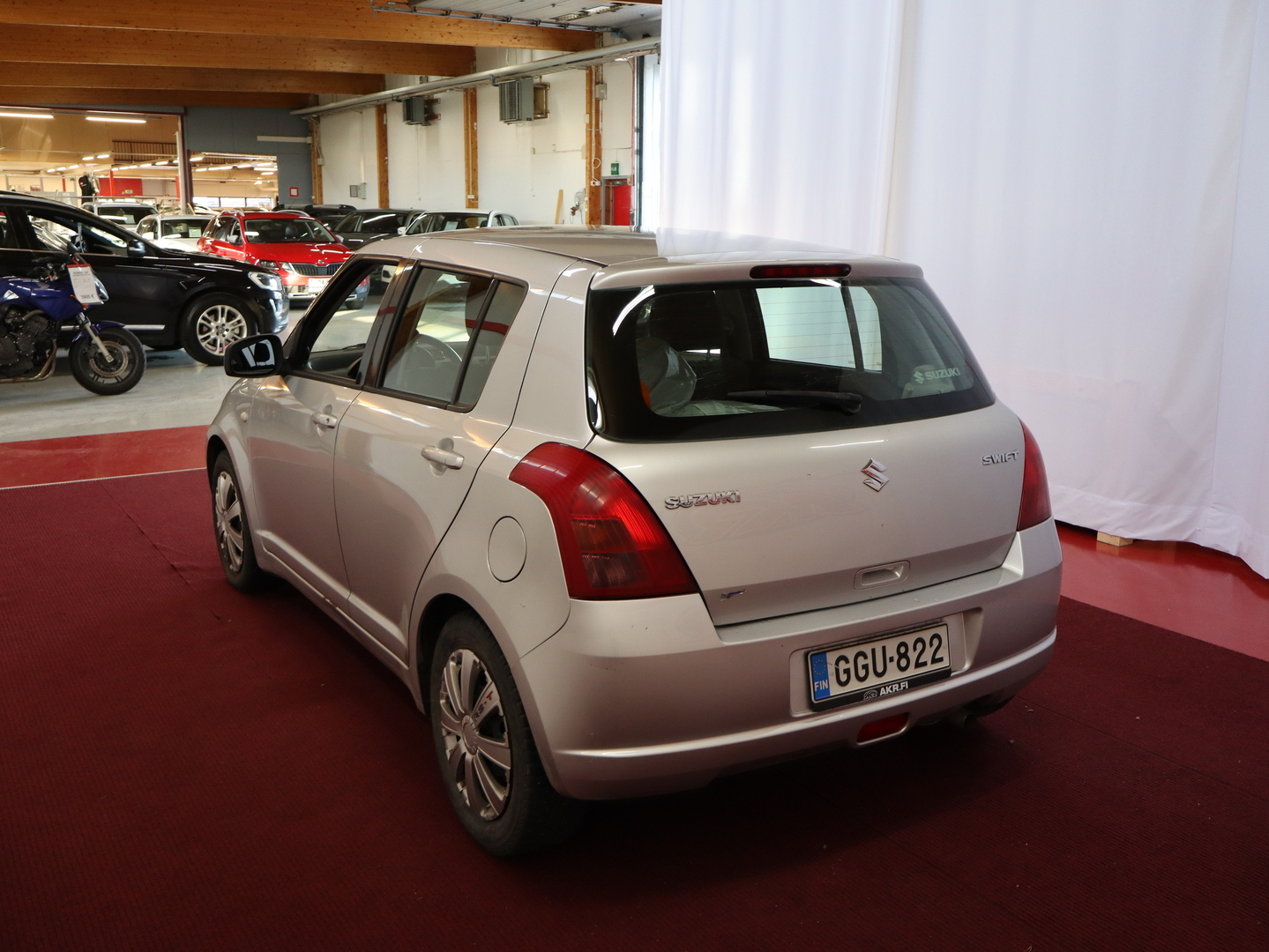 SUZUKI Swift 6