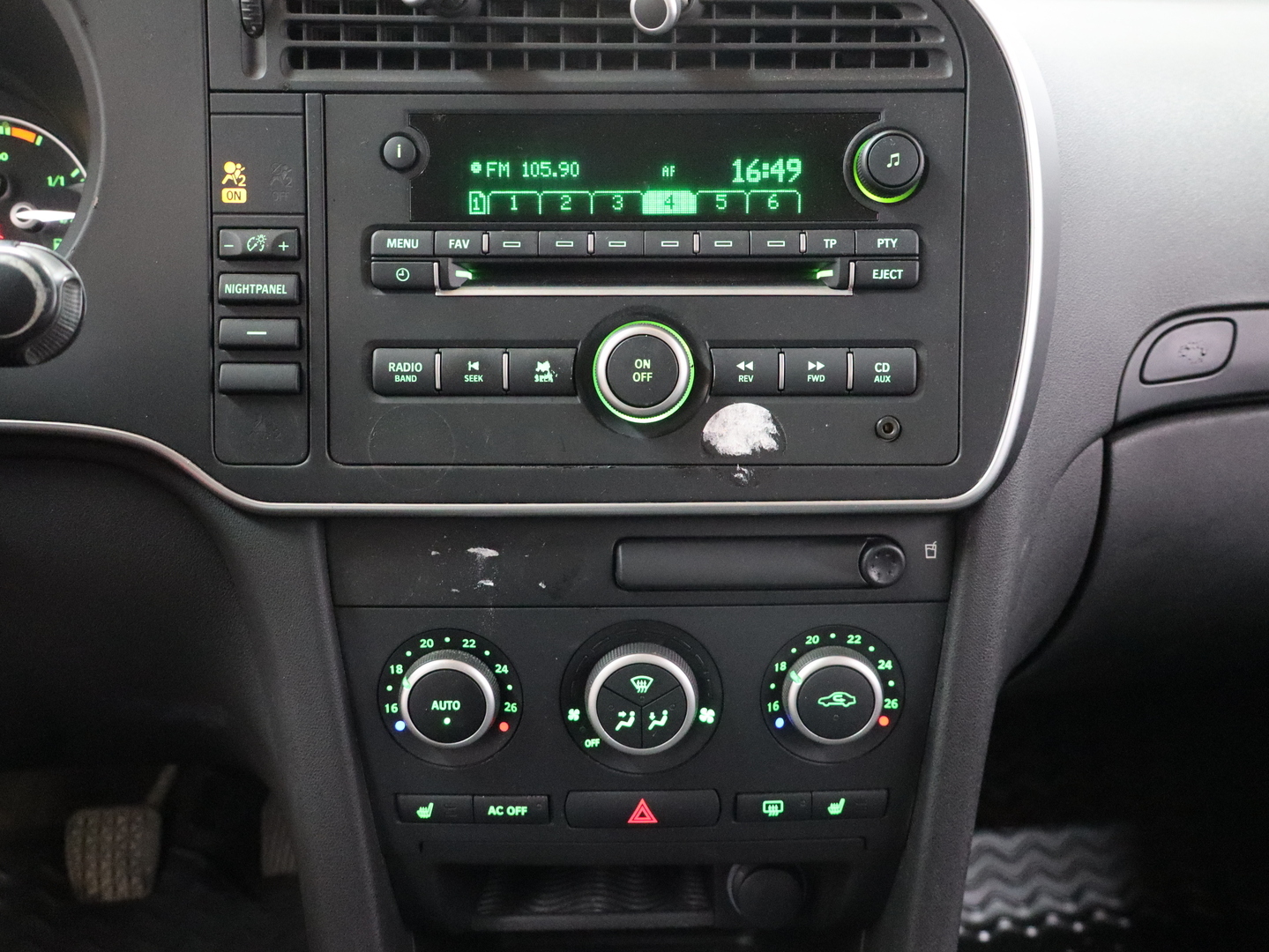 SAAB 9-3 2011
