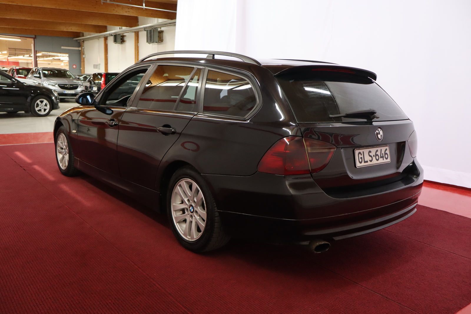 BMW 320 2008