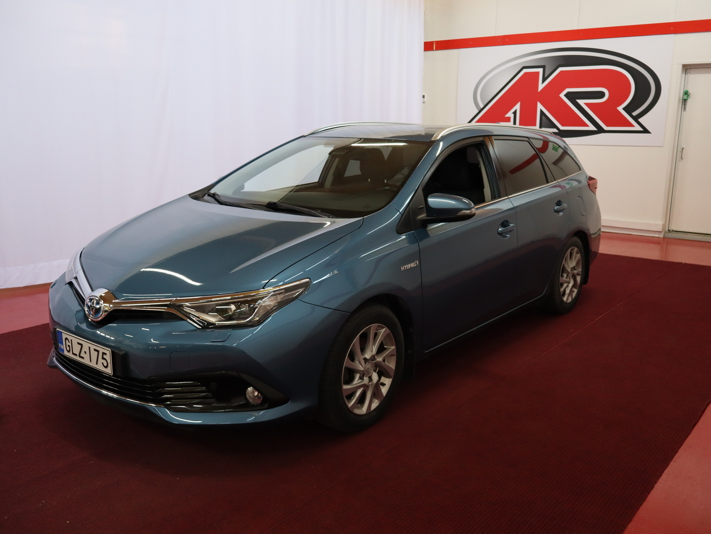 TOYOTA Auris 2016