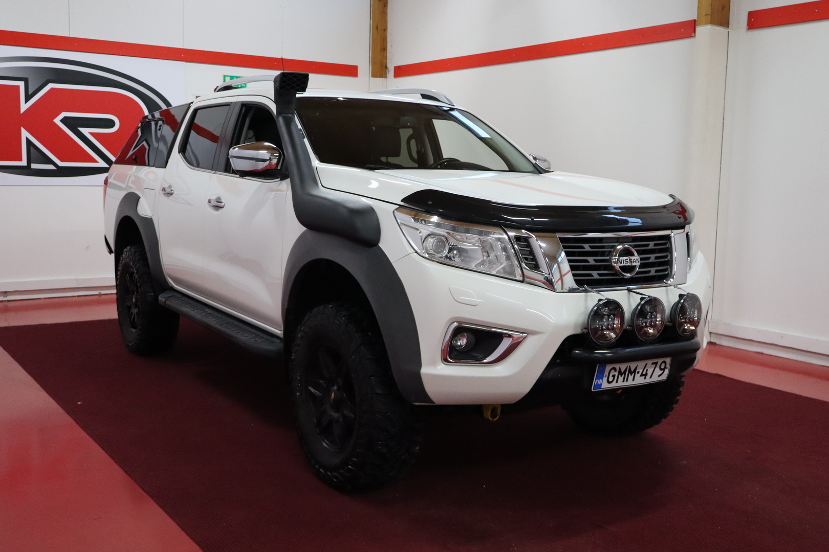 NISSAN Navara 2017