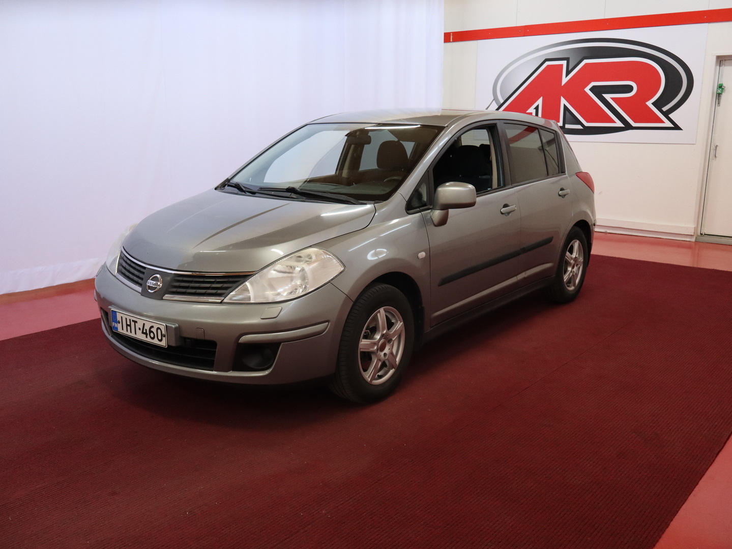 NISSAN Tiida 2009