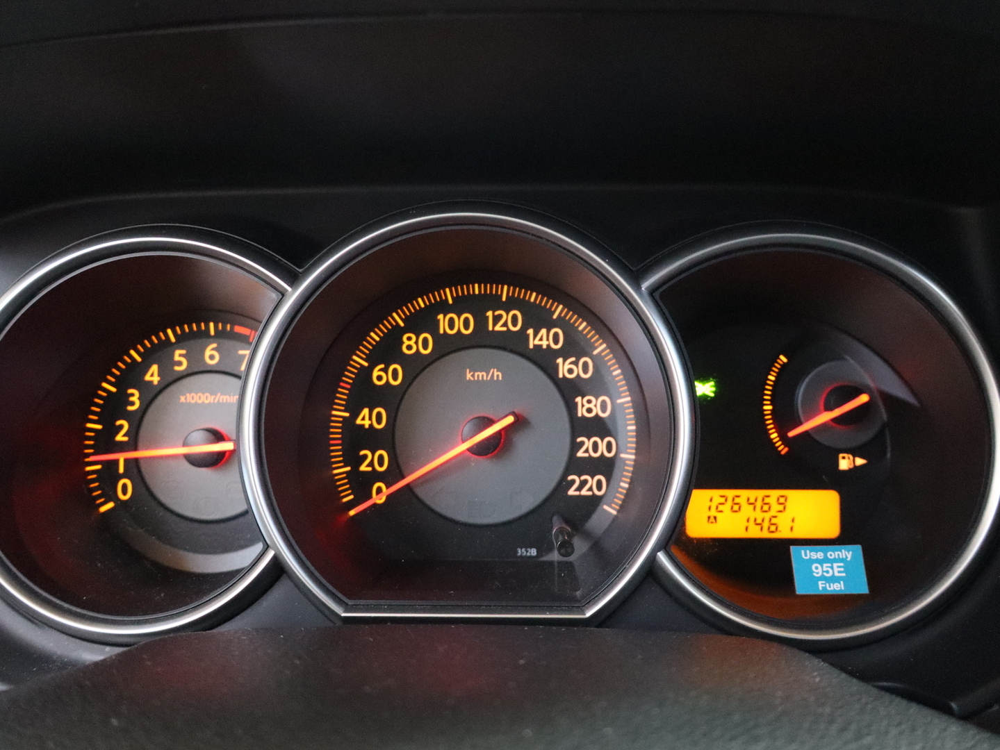 NISSAN Tiida 2009