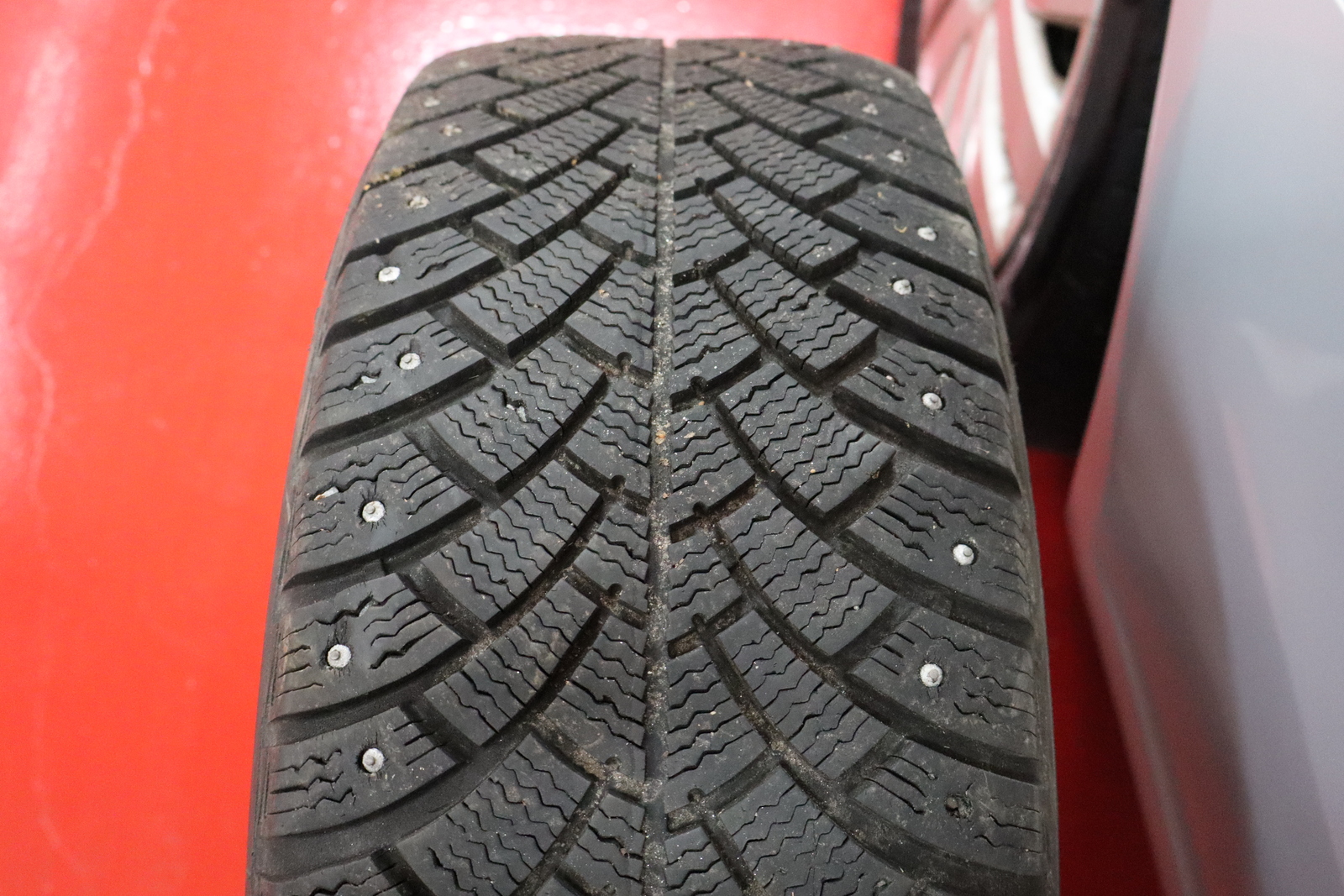 VOLKSWAGEN Golf 2012