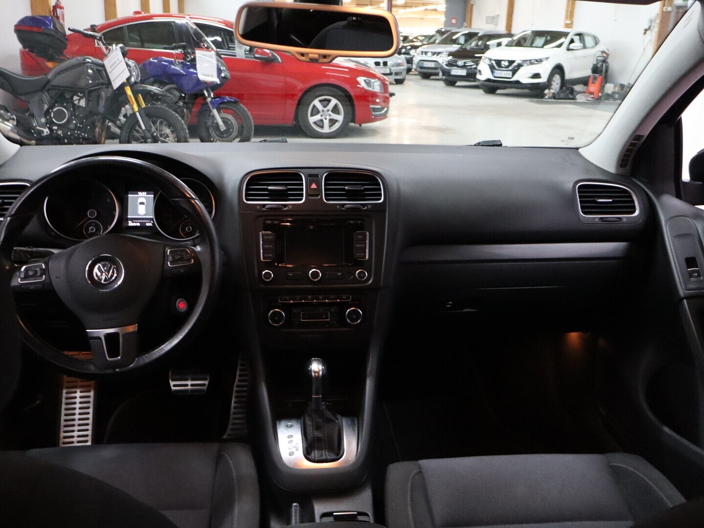 VOLKSWAGEN Golf 2011