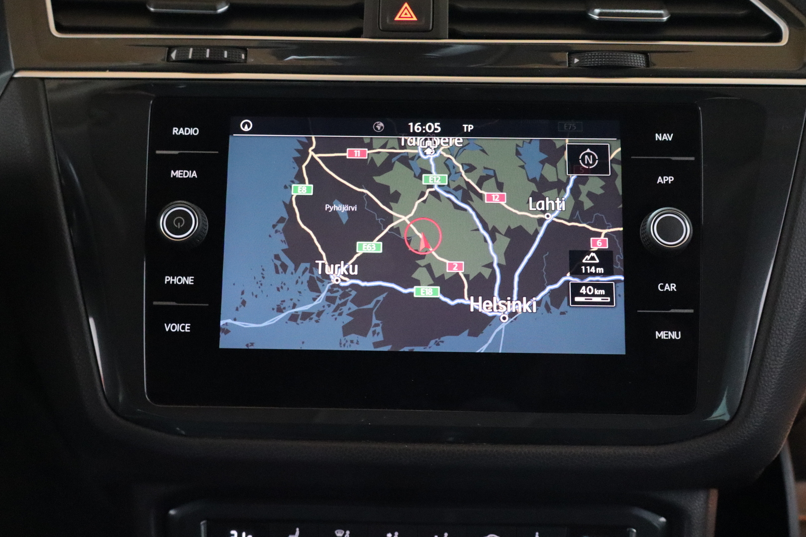 VOLKSWAGEN Tiguan 2018