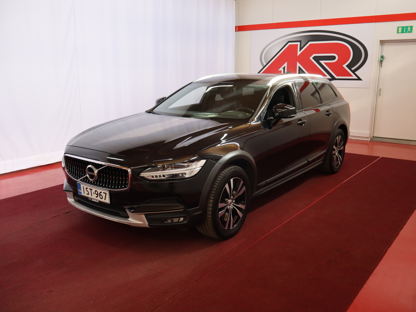 VOLVO V90 Cross Country 2019