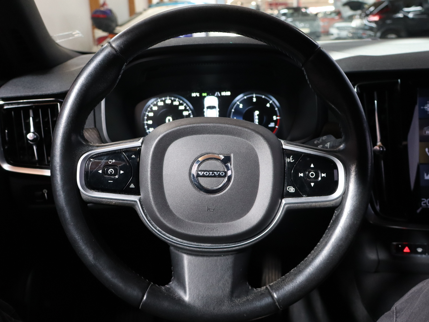 VOLVO V90 Cross Country 2019