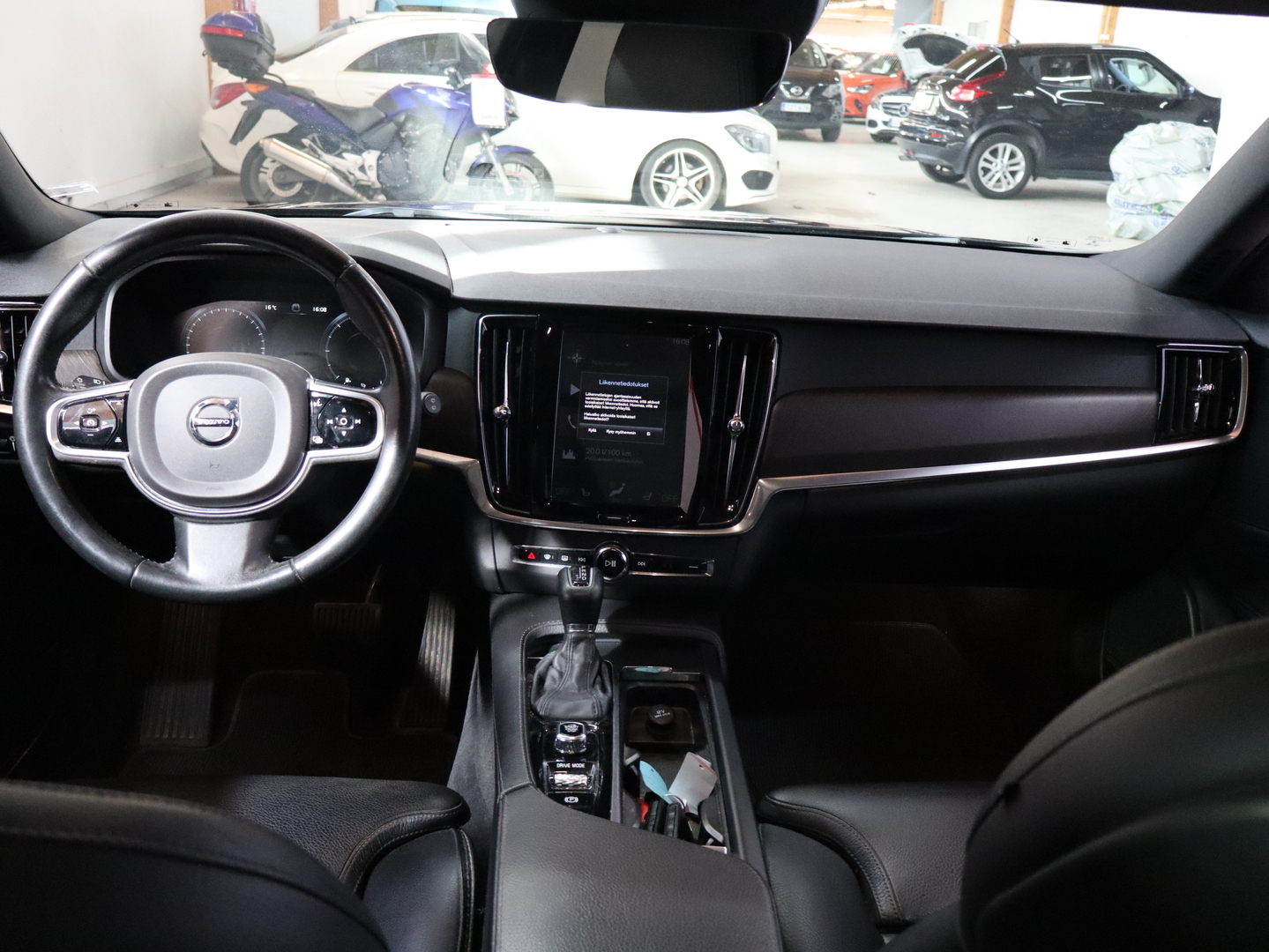VOLVO V90 Cross Country 2019