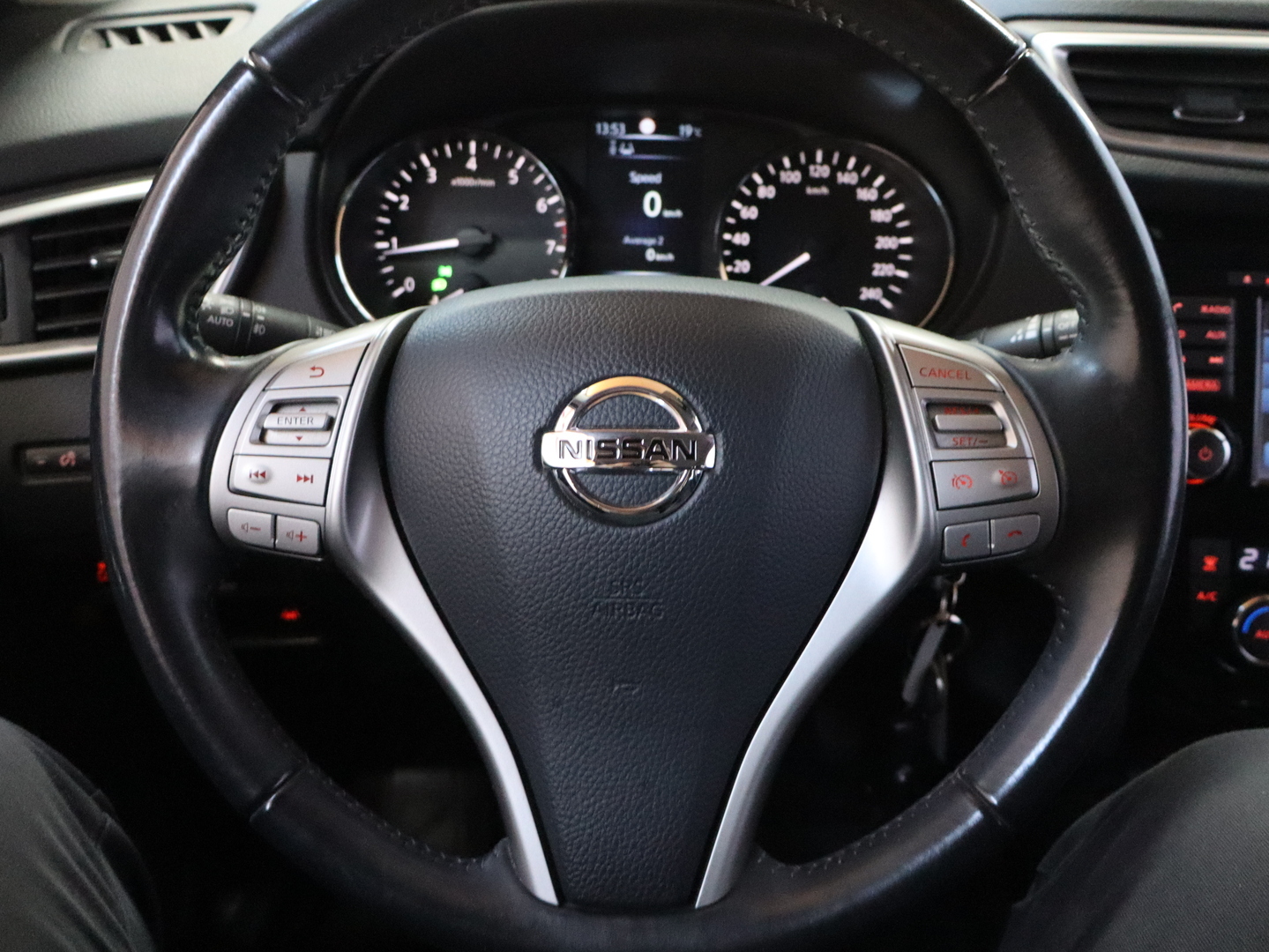 NISSAN Qashqai 2014