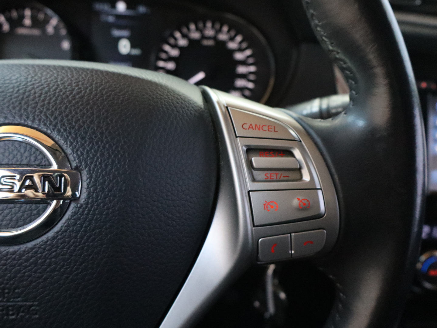 NISSAN Qashqai 2014