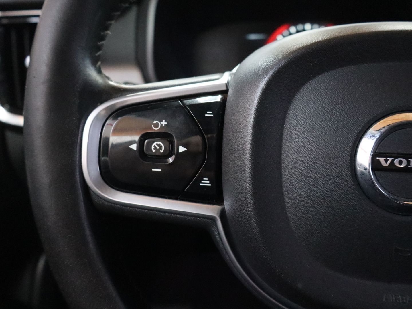 VOLVO V90 2017