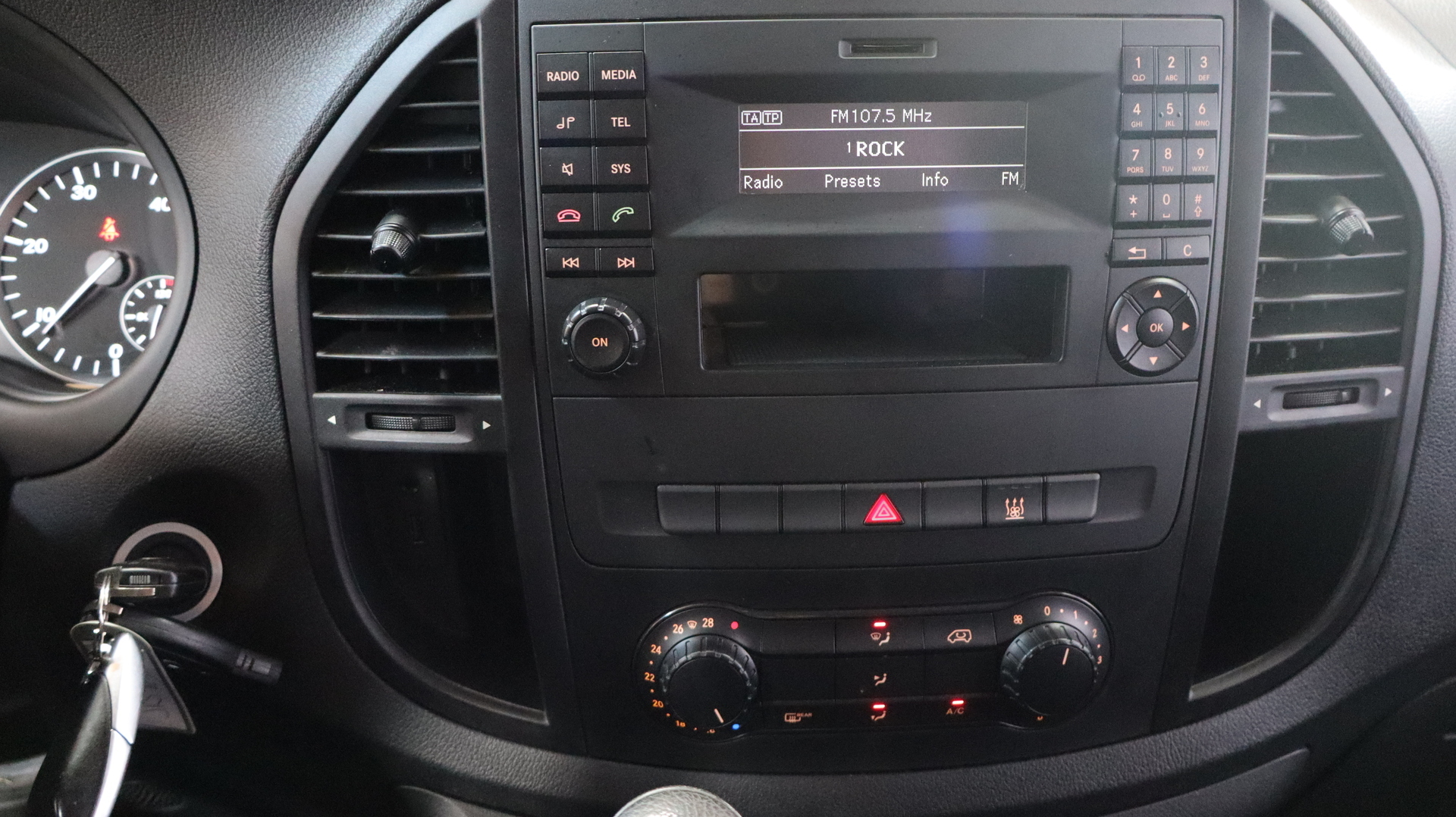 MERCEDES-BENZ Vito 2018