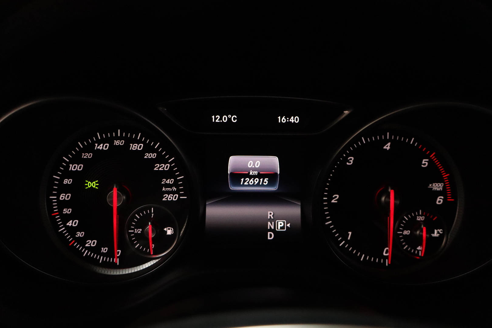 MERCEDES-BENZ CLA 2017