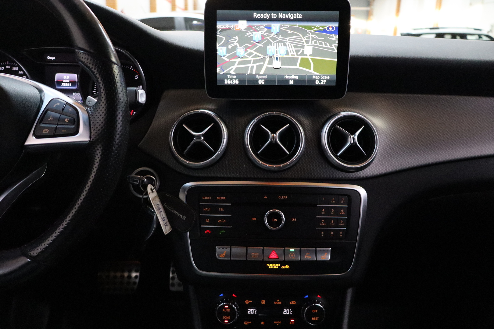 MERCEDES-BENZ CLA 2017