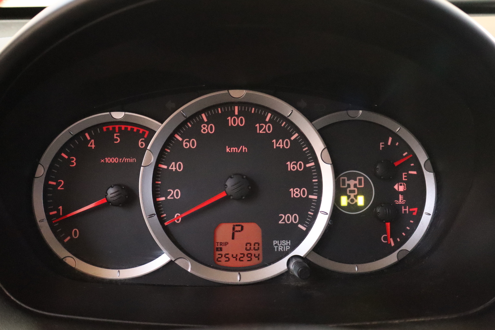 MITSUBISHI L200 2011