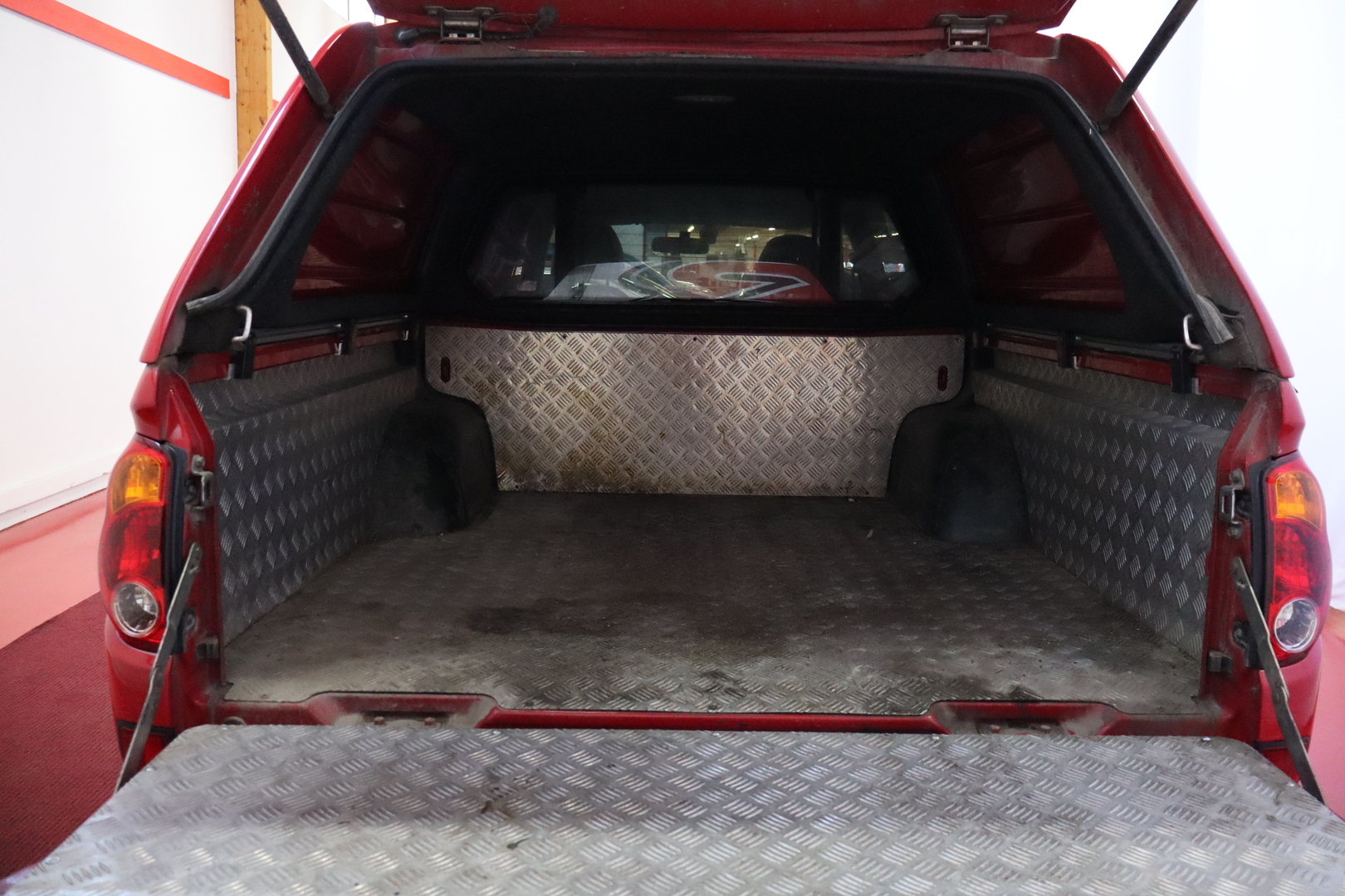 MITSUBISHI L200 2011