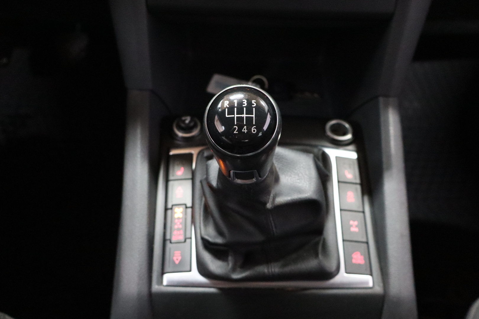 VOLKSWAGEN Amarok 2014