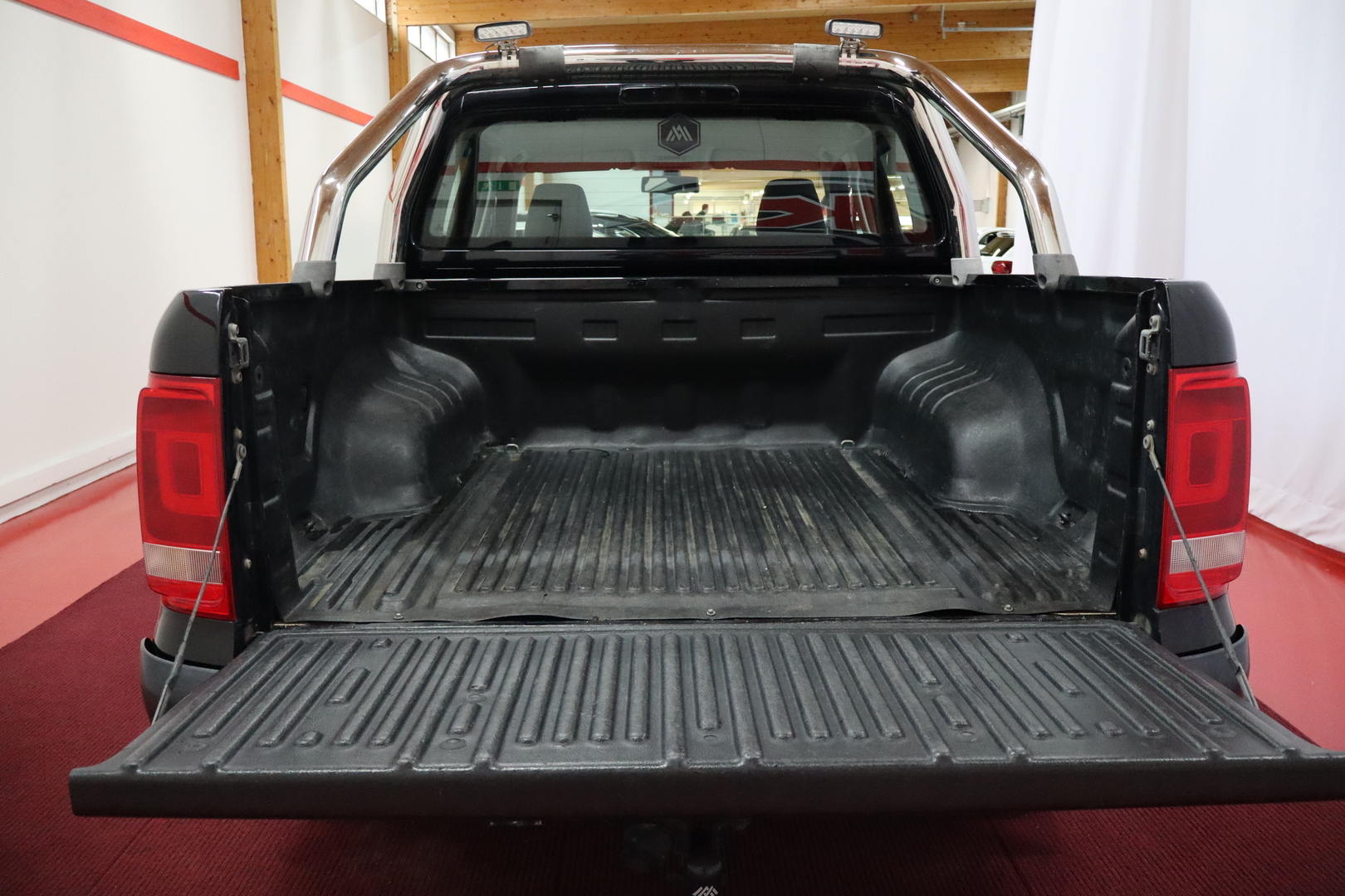 VOLKSWAGEN Amarok 2014