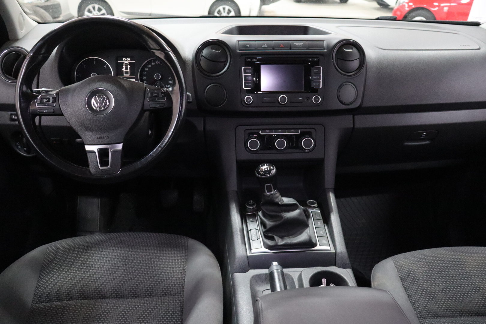 VOLKSWAGEN Amarok 2014