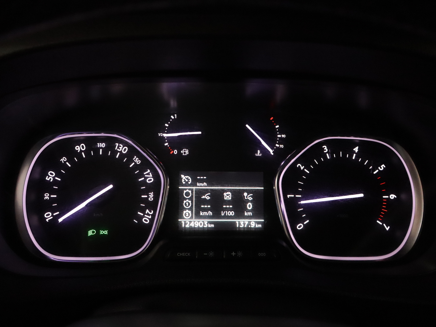PEUGEOT Expert 2019