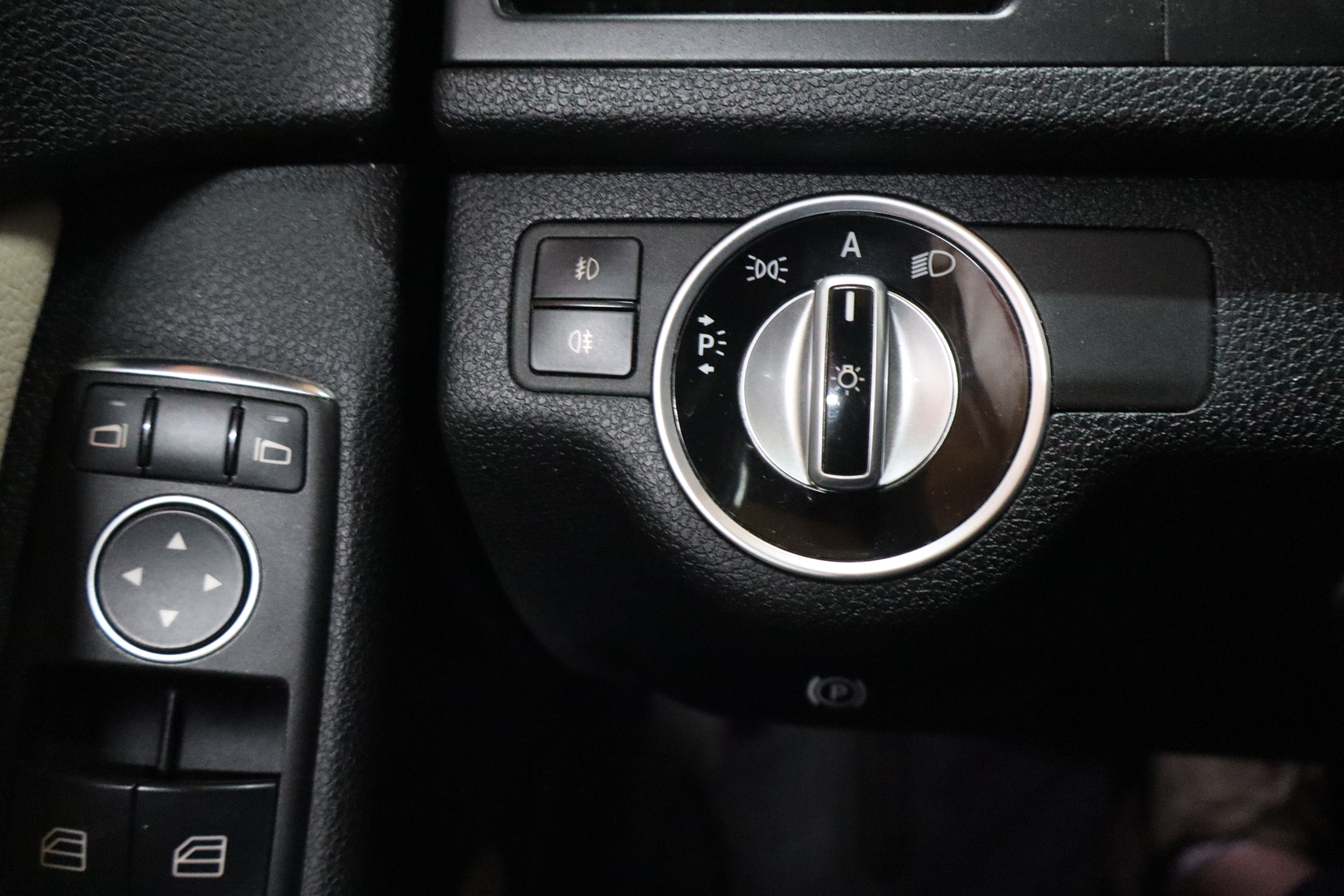 MERCEDES-BENZ C 2011