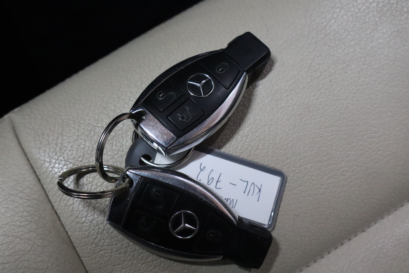 MERCEDES-BENZ C 2011