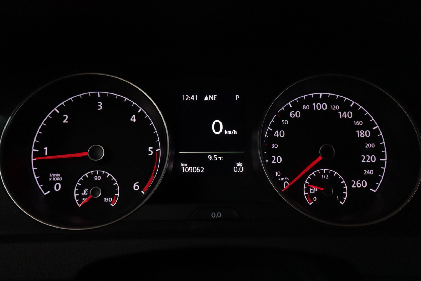 VOLKSWAGEN Golf 2018