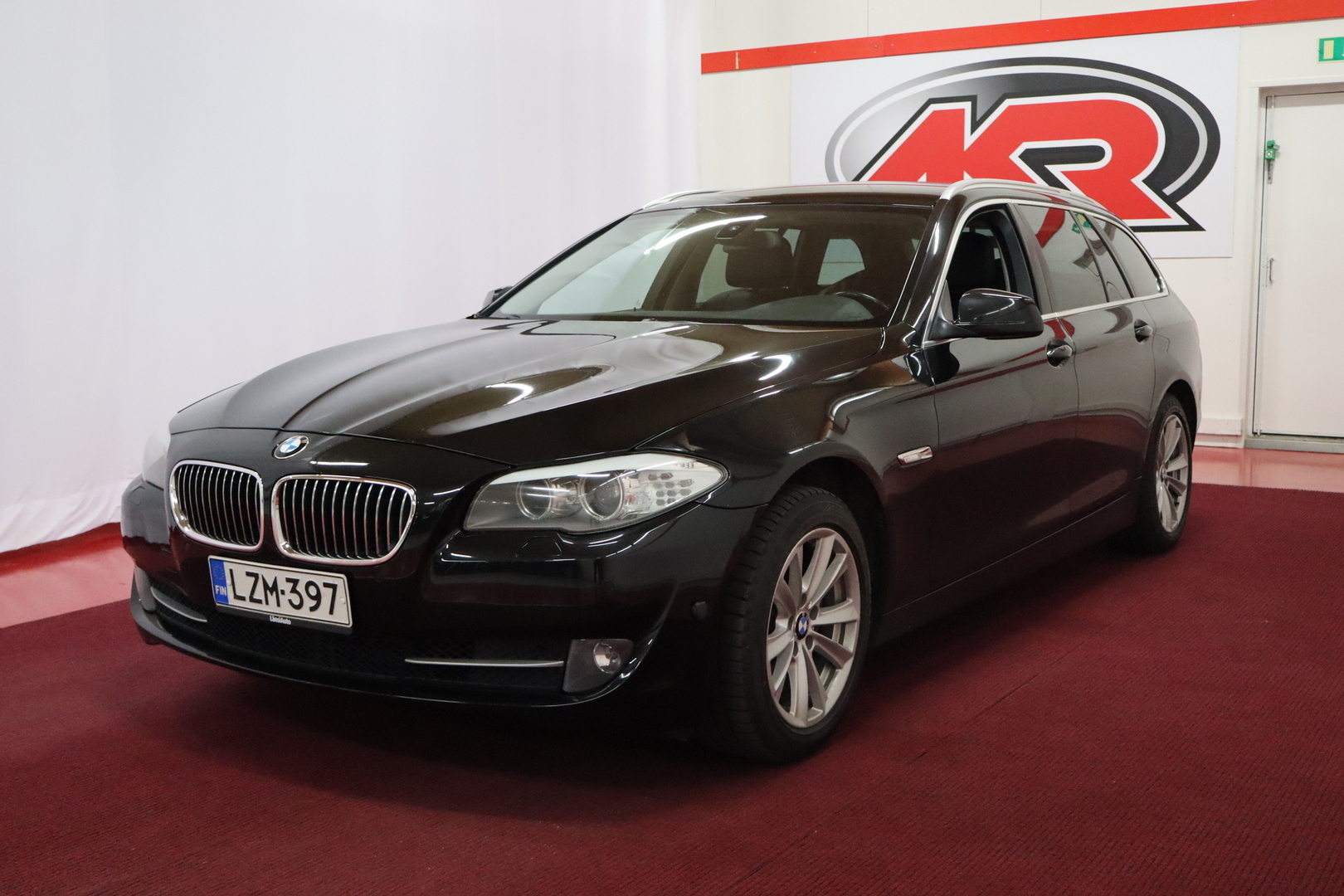 BMW 520 2011