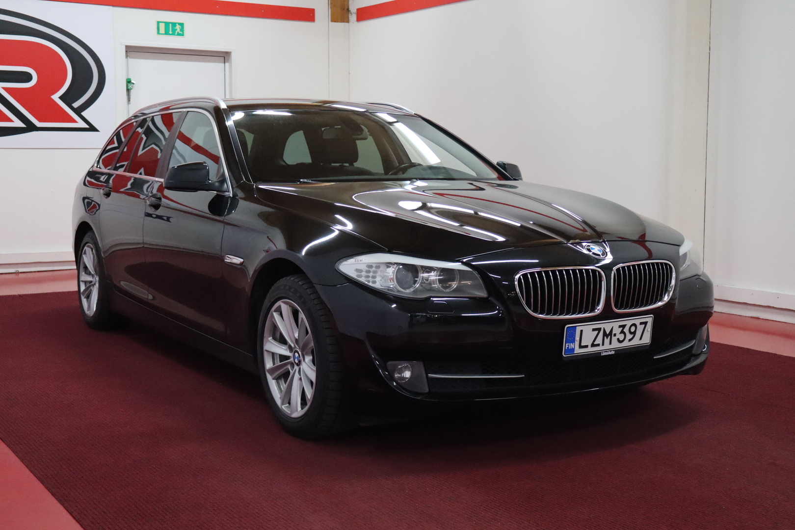 BMW 520 2011