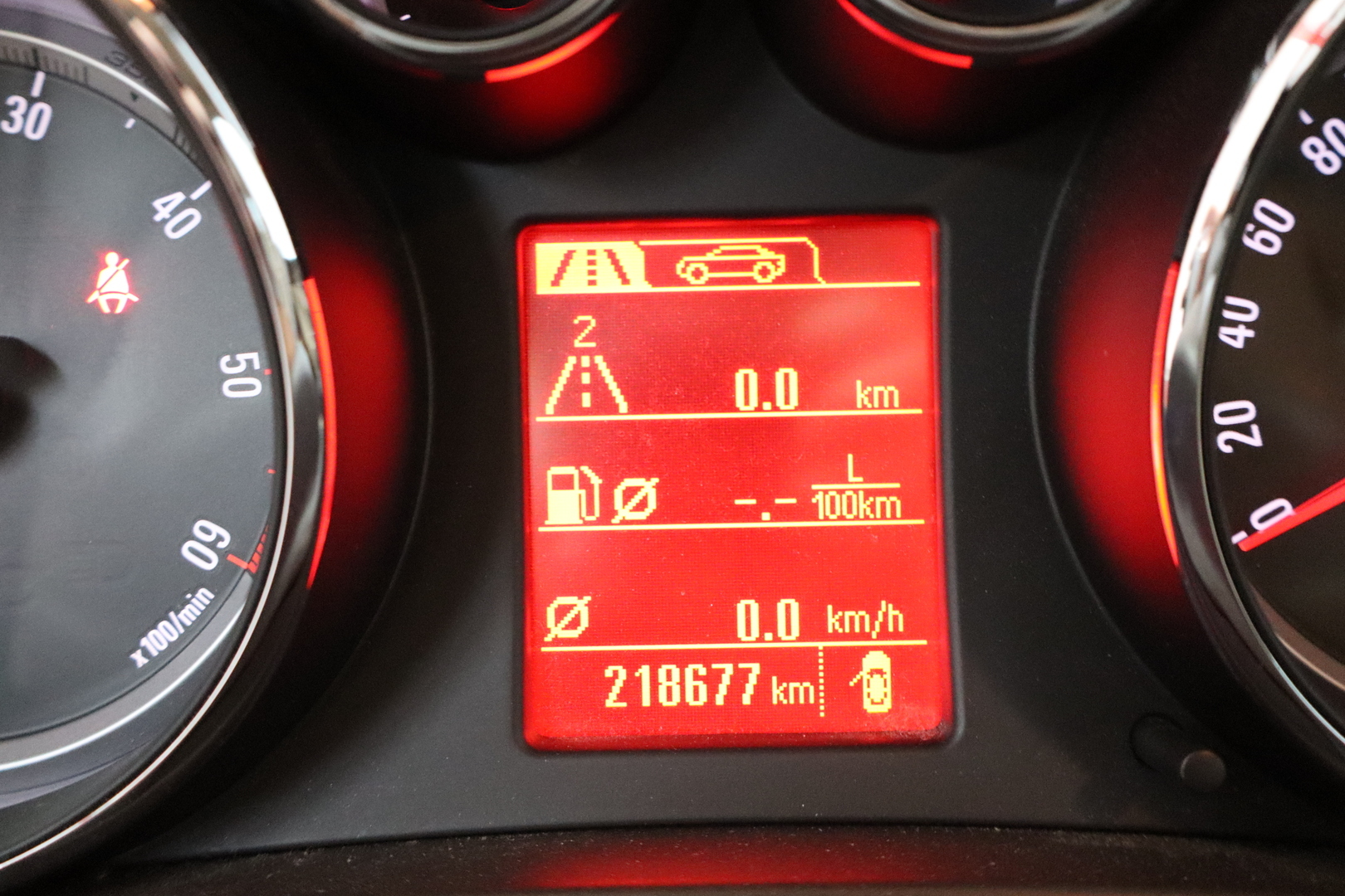 OPEL Insignia 10