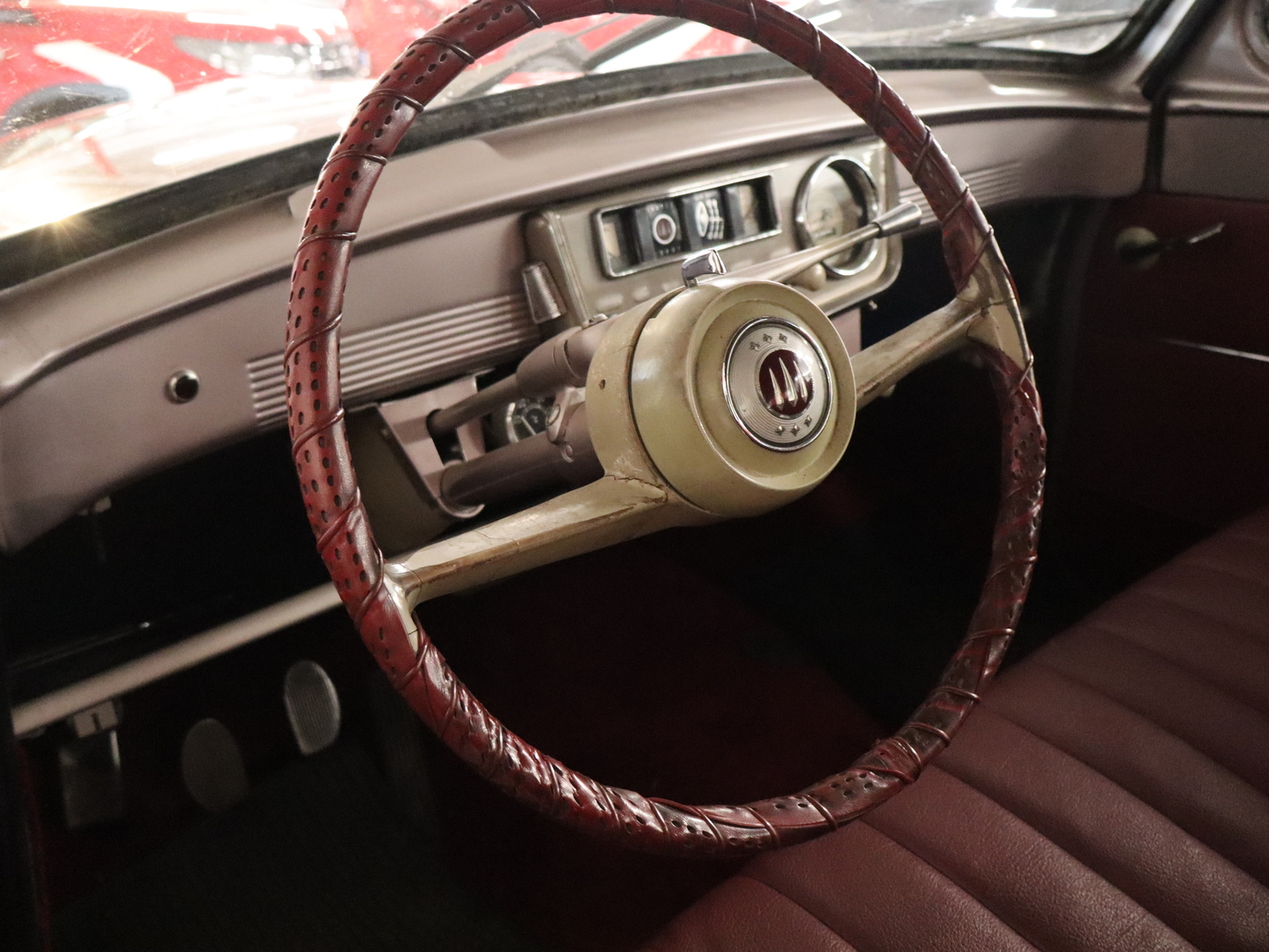 HILLMAN Minx 1953