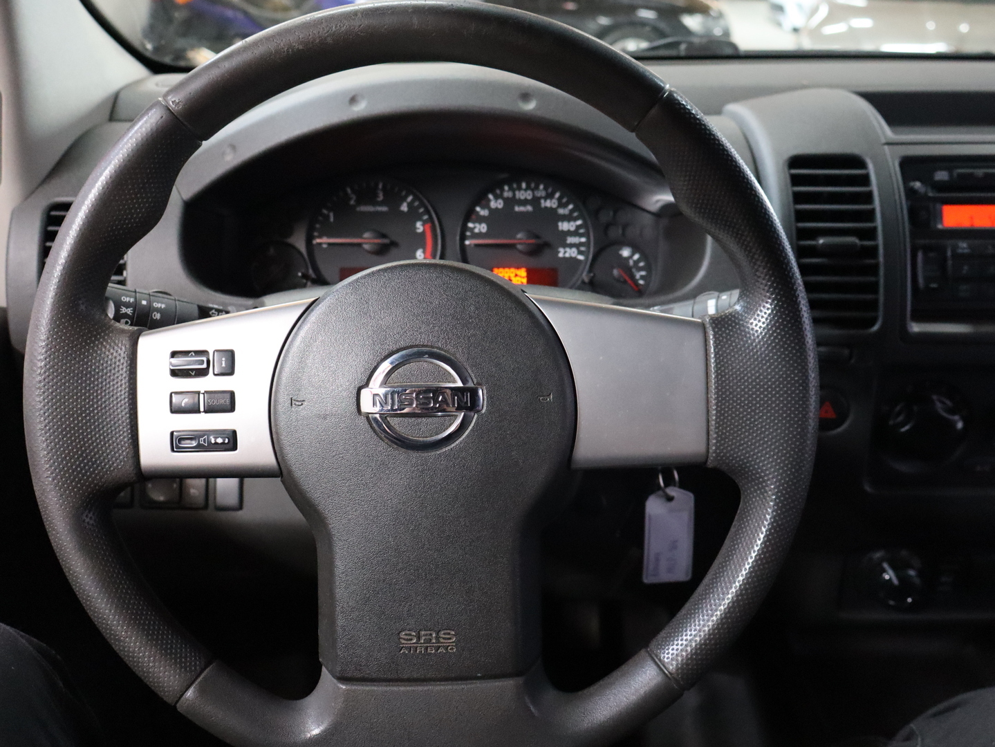 NISSAN Navara 2013