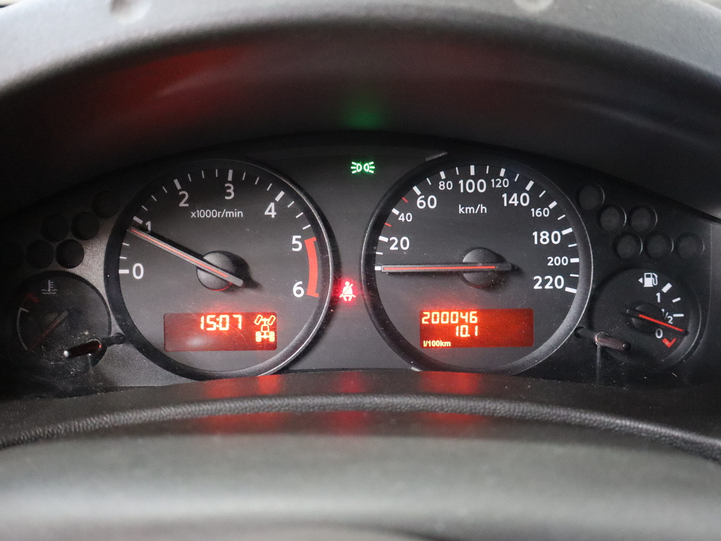 NISSAN Navara 2013