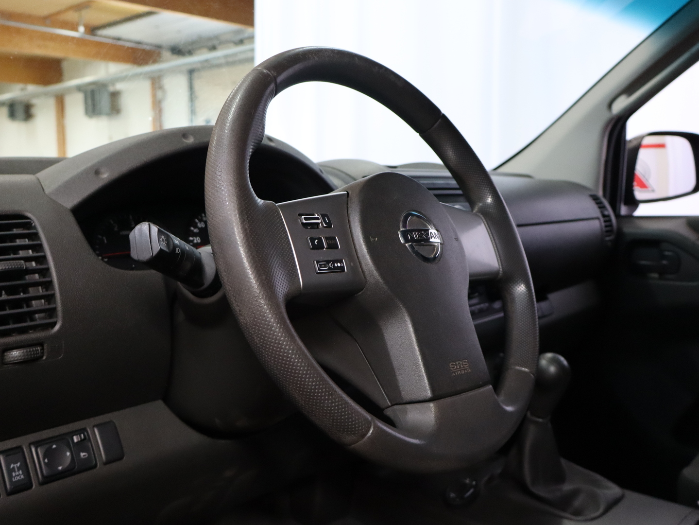 NISSAN Navara 2013