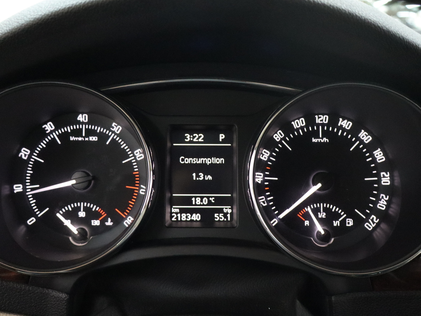 SKODA Superb 2010