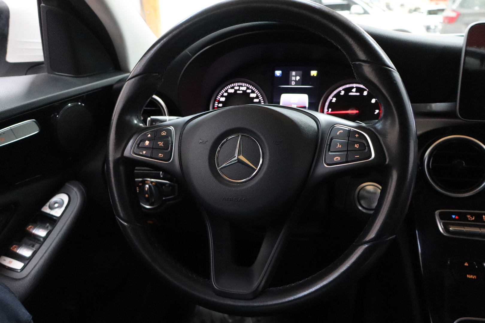 MERCEDES-BENZ C 2018