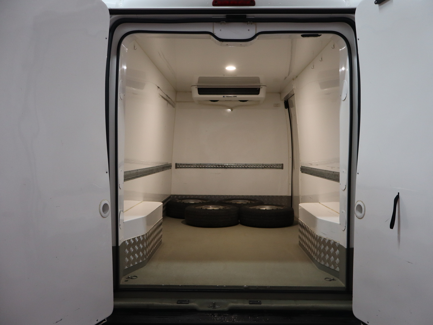 PEUGEOT Boxer 2020
