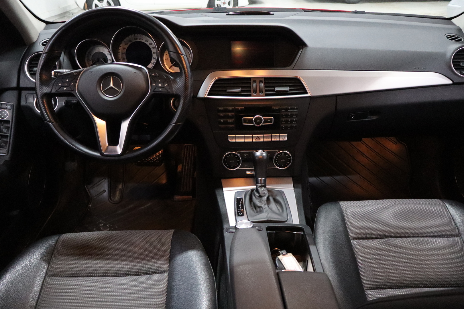 MERCEDES-BENZ C 2013